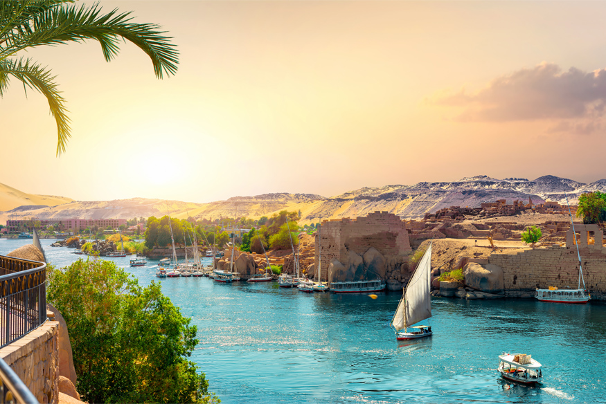 Das Niltal, mit Schiff und Boot den Nil bereisen.